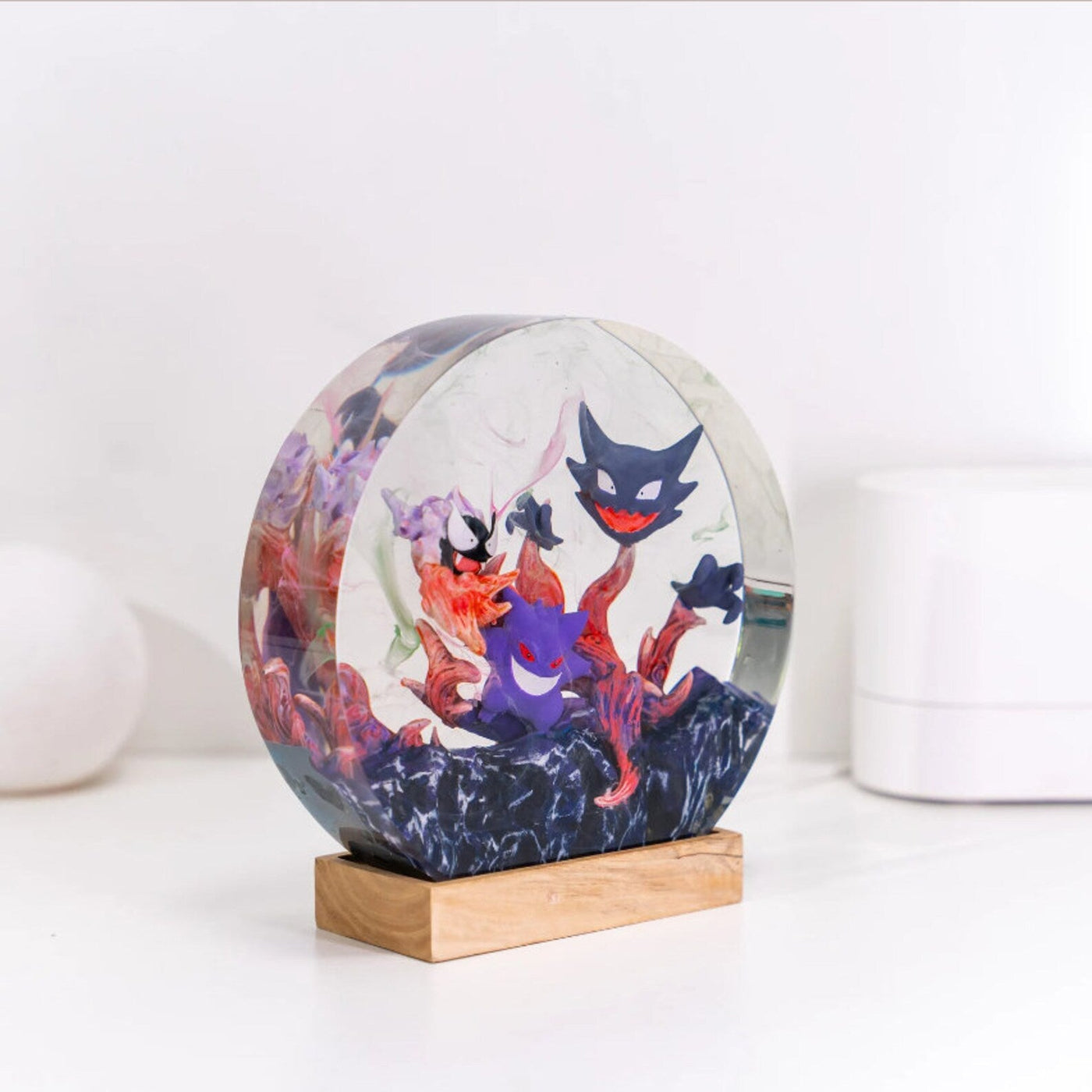 Pokemon Mischievous Gengar Epoxy Resin Lamp, Night Light