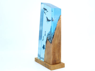 Humpback Whales & Divers & Turtle - High Quality Epoxy Resin Lamp