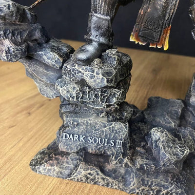 Dark Souls - Soul Of Cinder Statue Figures