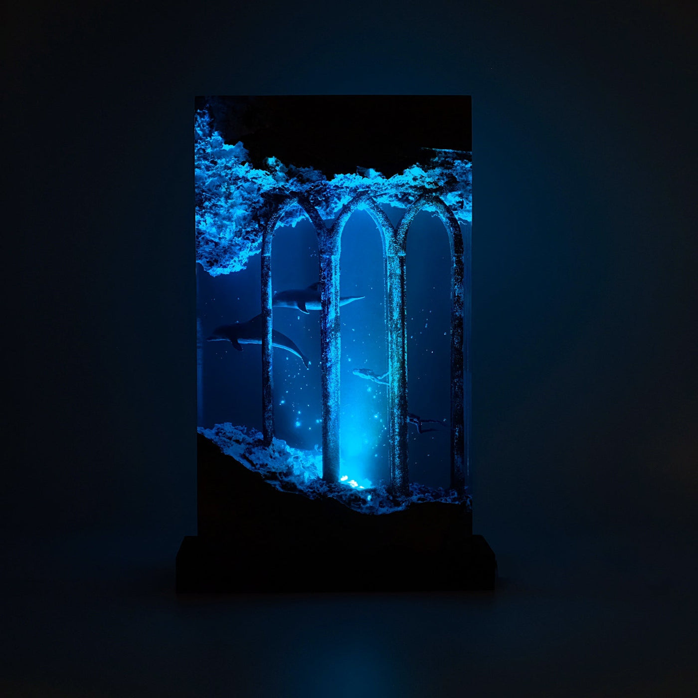 Dolphins & Divers Roam In Ancient Ruins - High Quality Epoxy Resin Lamp