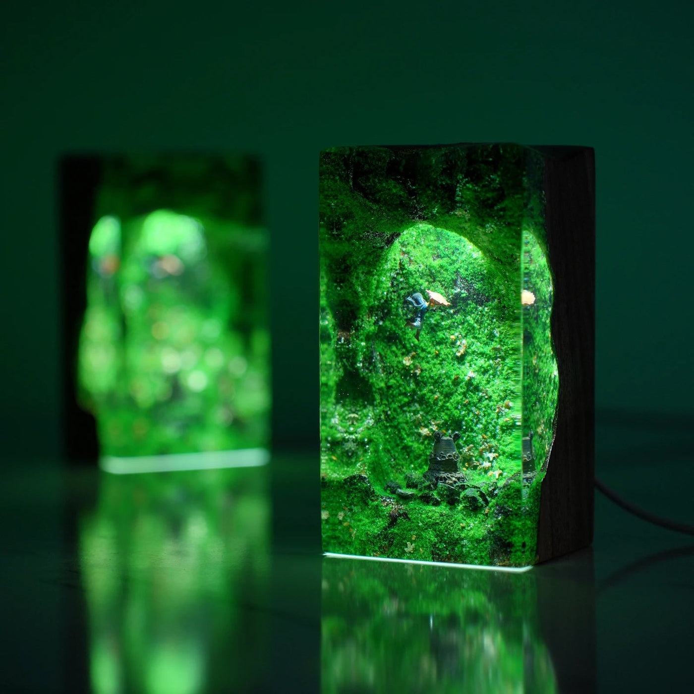 TLOZ TOTKD Zelda Link And The Guardians Epoxy Resin Lamp, Night Light