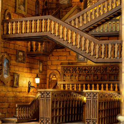 The Grand Enchanted Hogwarts Library - Book Nook