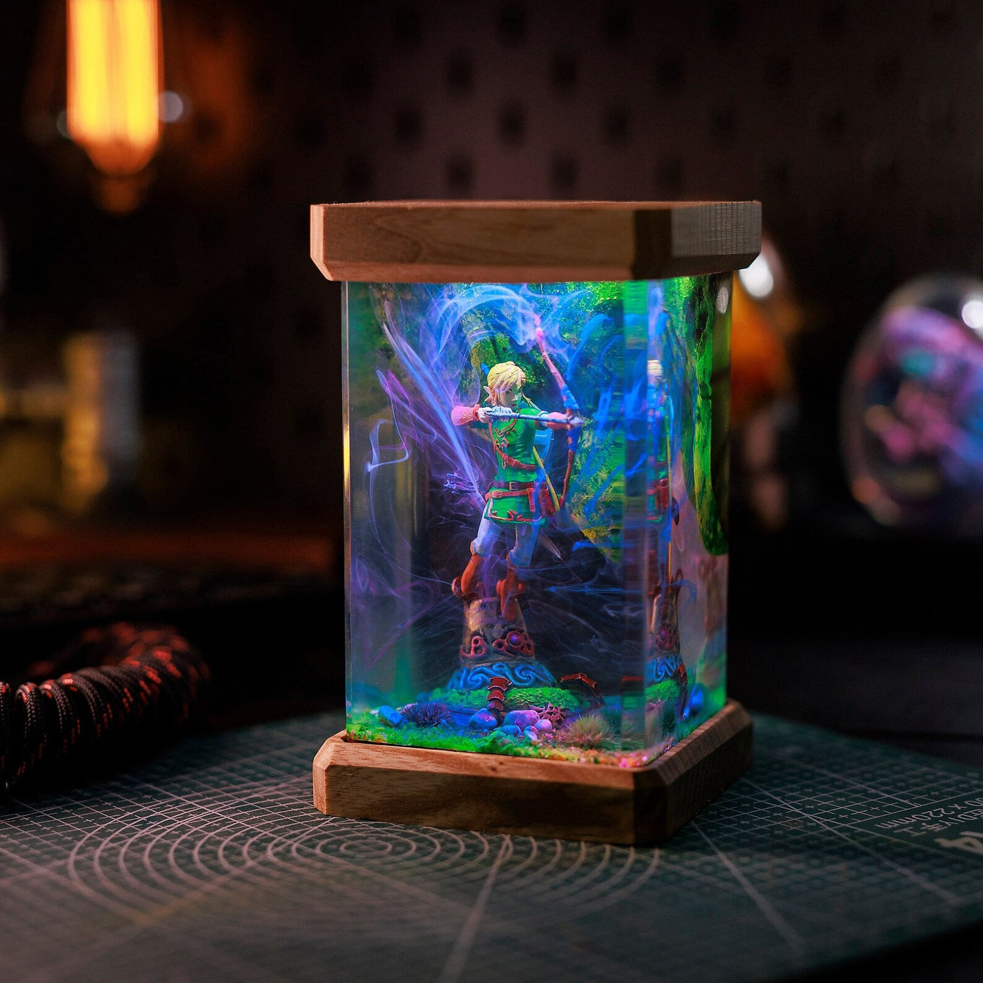 TLOZ TOTKD Zelda Link Epoxy Resin Lamp, Night Light