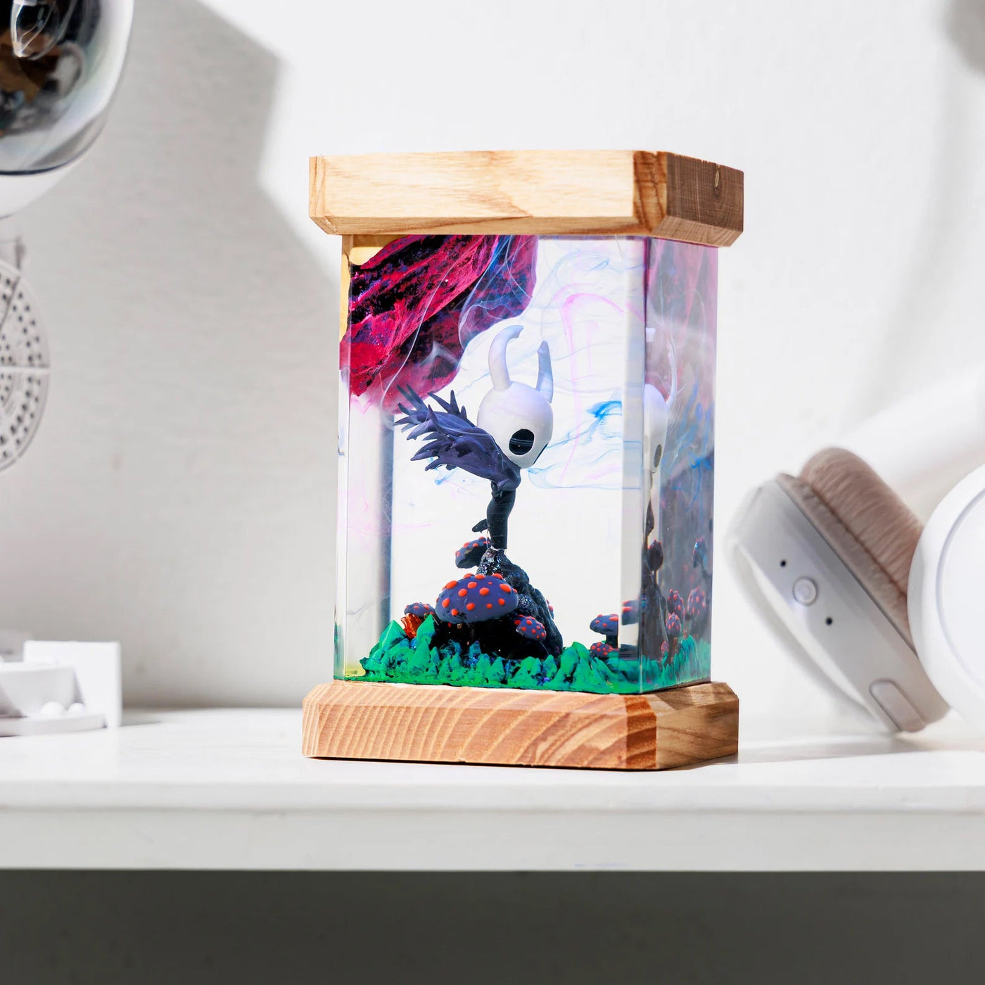 The Hollow Knight Epoxy Resin Lamp, Night Light