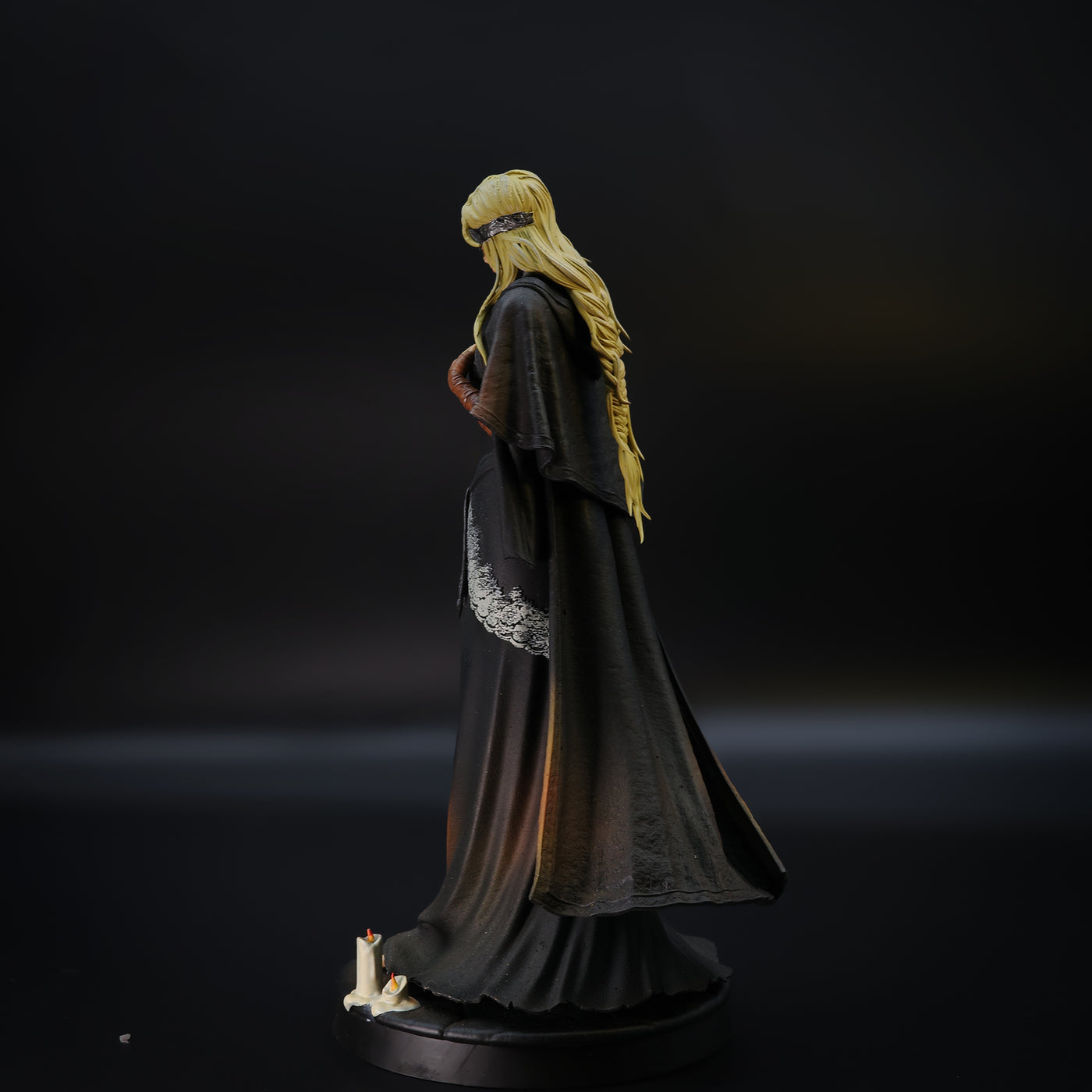 Dark Souls - Fire Keeper Statue Figures