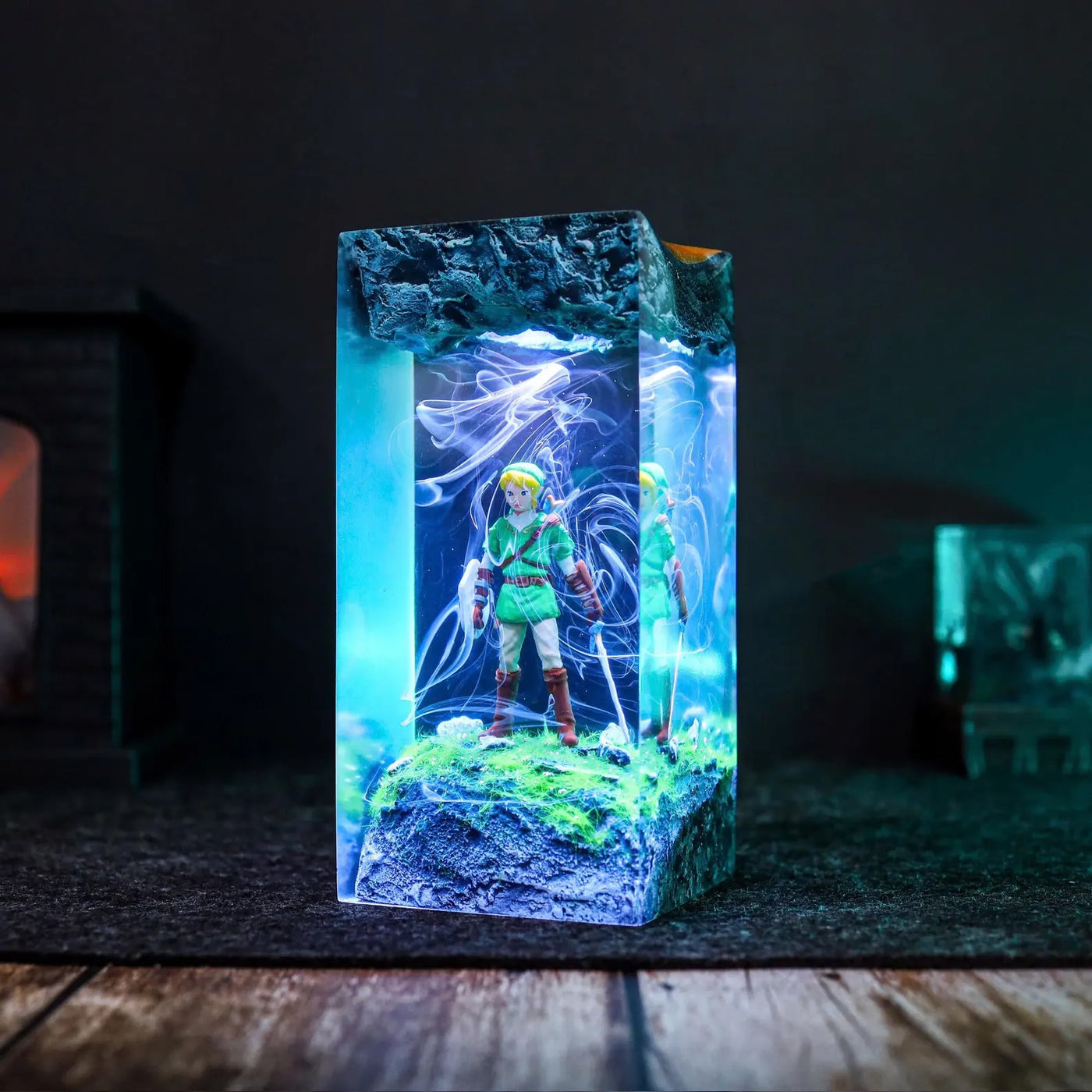 Zelda Link Sword Shield Epoxy Resin Lamp, Night Light