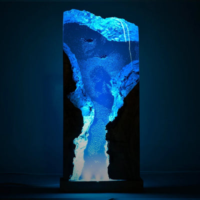 Divers Explore Undersea - High Quality Epoxy Resin Lamp