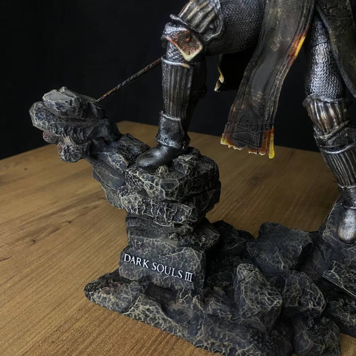 Dark Souls - Soul Of Cinder Statue Figures