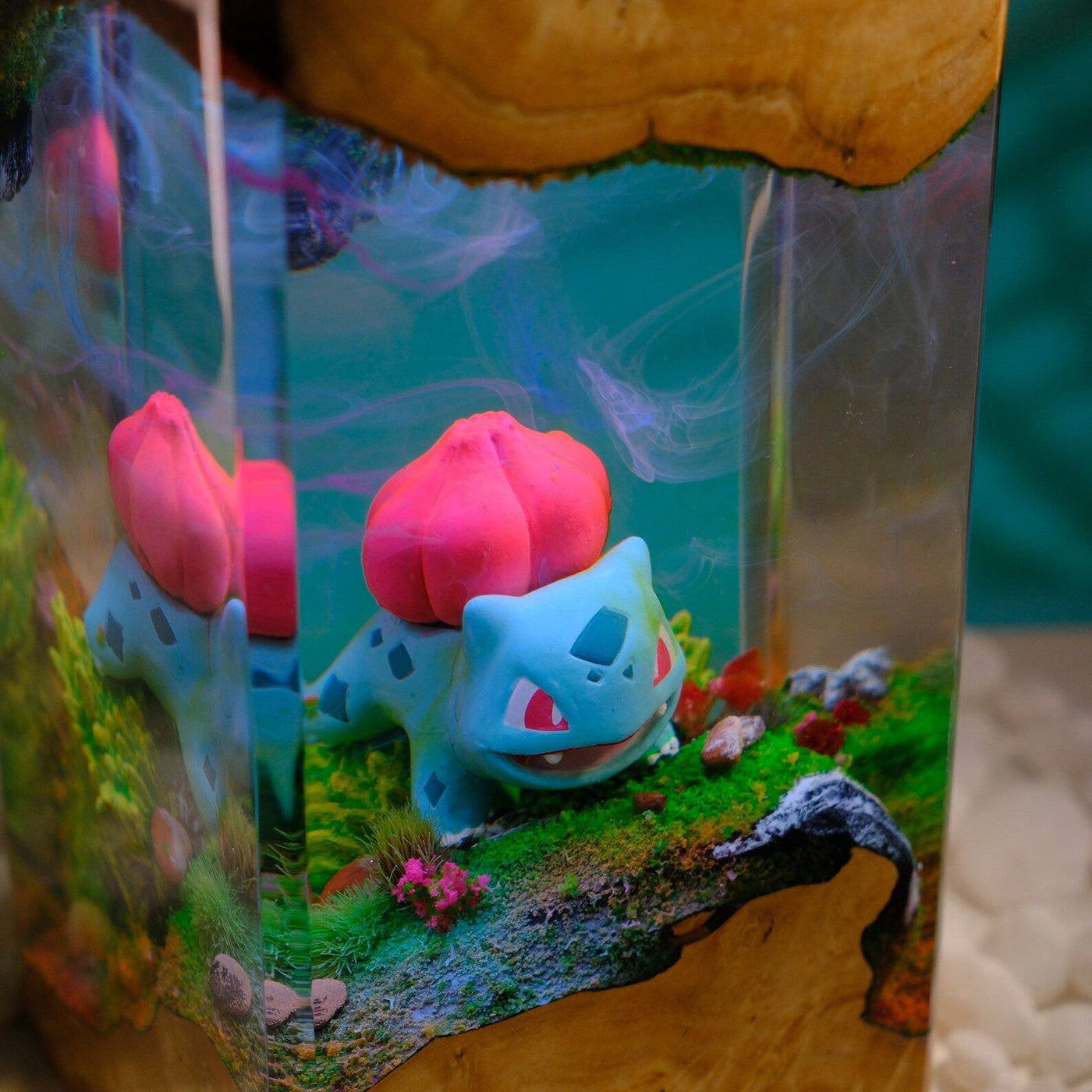 Pokemon Bulbasaur Epoxy Resin Lamp, Night Lighth