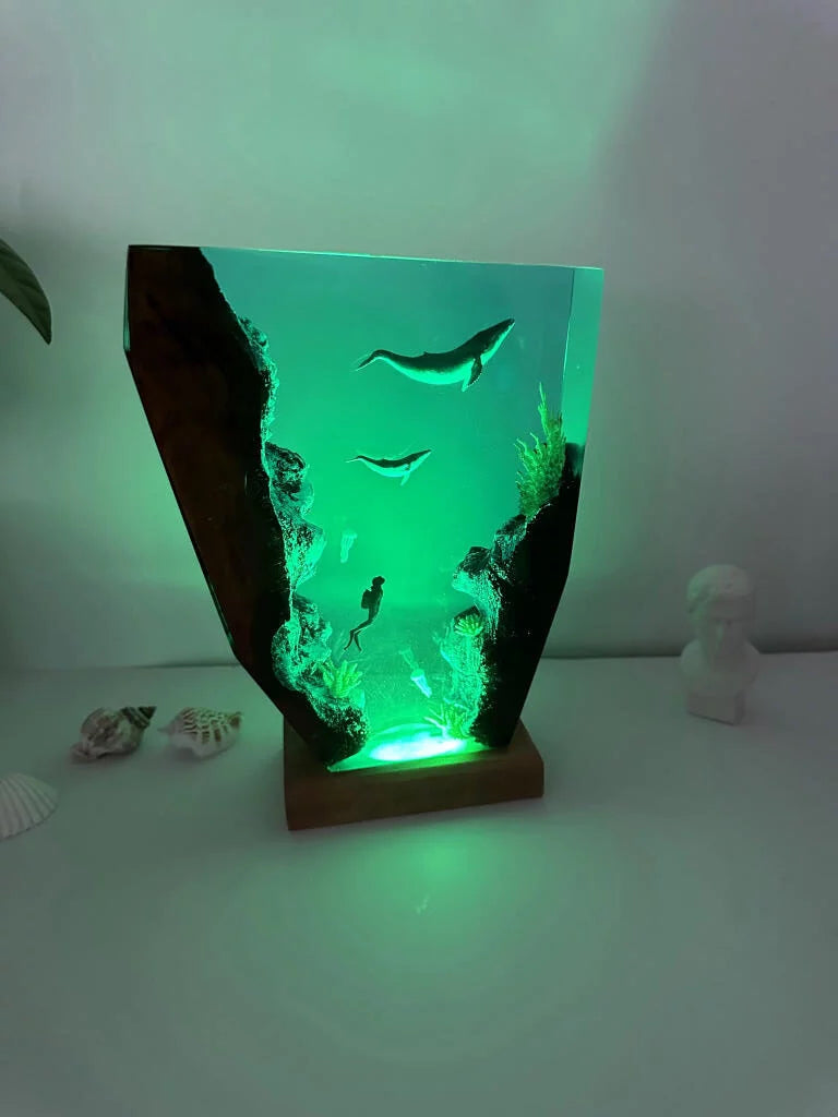 Mom Dad Baby Humpback Whale Epoxy Resin Lamp, Night Light