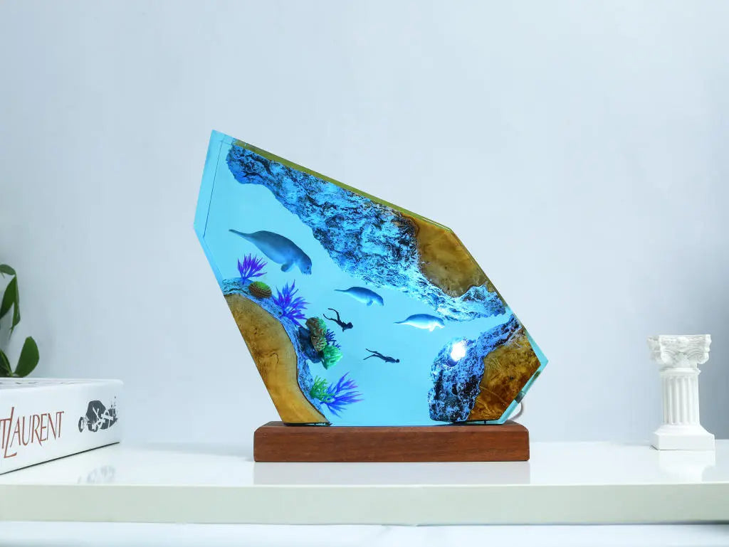 Seals and Divers Undersea Ocean Diorama Epoxy Resin Lamp, Night Light