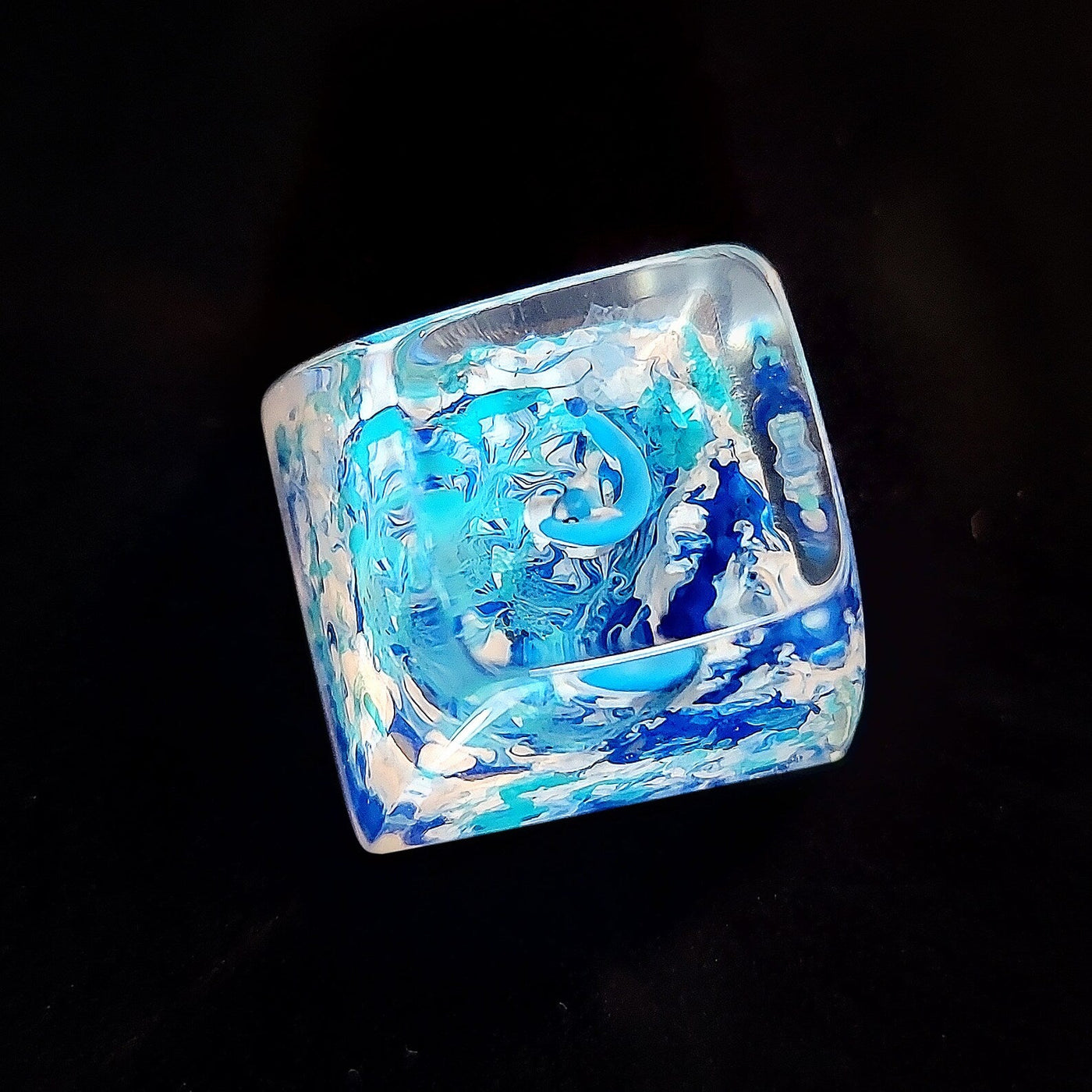 Pokemon Dragonair Artisan Keycaps Epoxy Resin