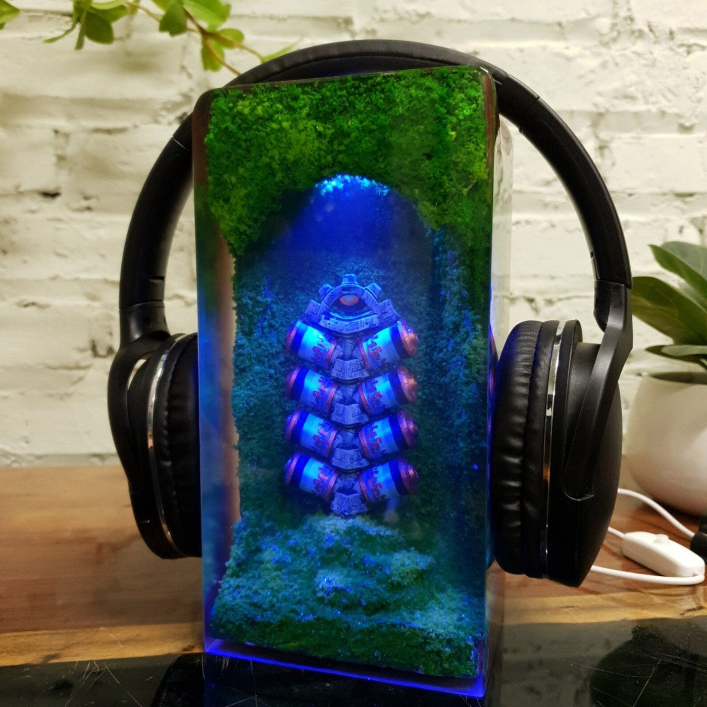 TLOZ TOTKD Zelda Link Zonai Charge Prop Battery Tears of the Kingdom Headphone Stand Epoxy Resin Lamp, Night Light