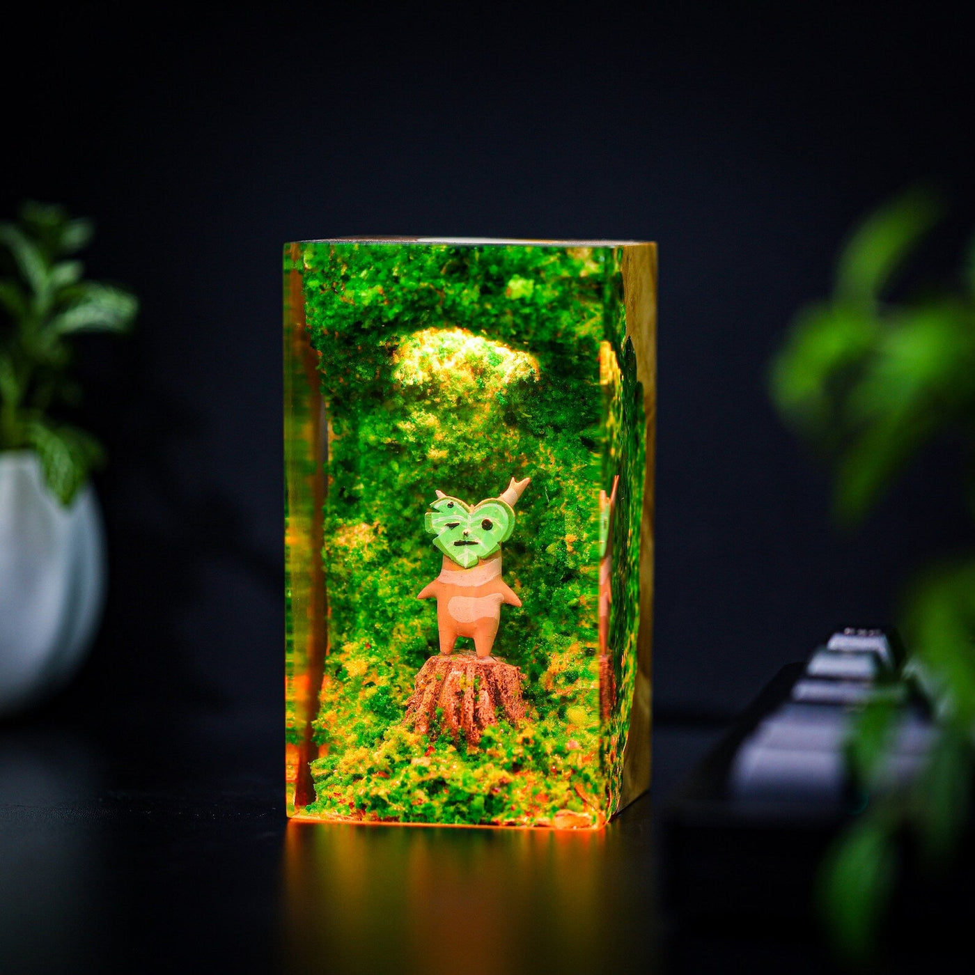 TLOZ TOTKD Zelda Korok Epoxy Resin Lamp, Night Light