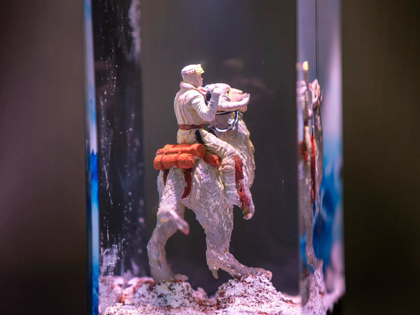 Star Wars Luke Skywalker Riding Tauntaun Epoxy Resin Lamp, Night Light